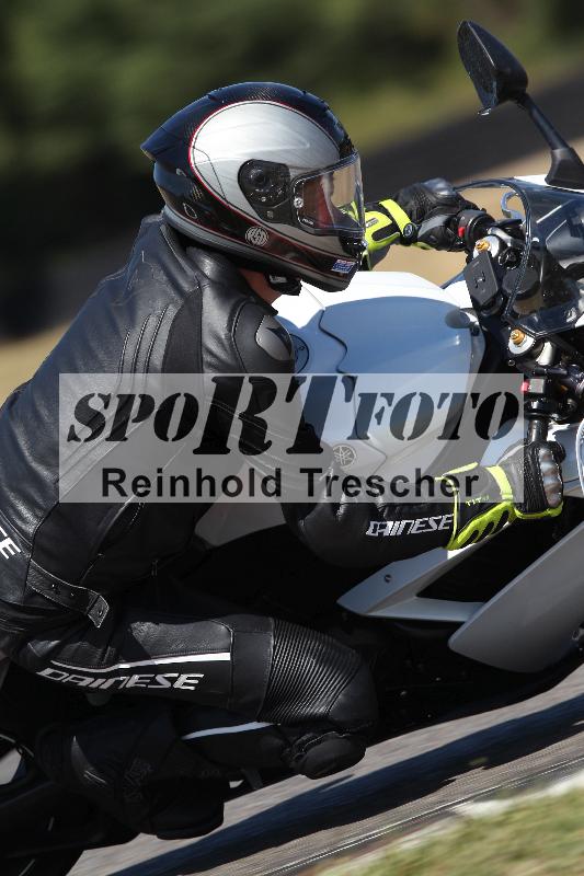 Archiv-2022/50 09.08.2022 MSS und TÖFF Track Day ADR/Gruppe blau/backside